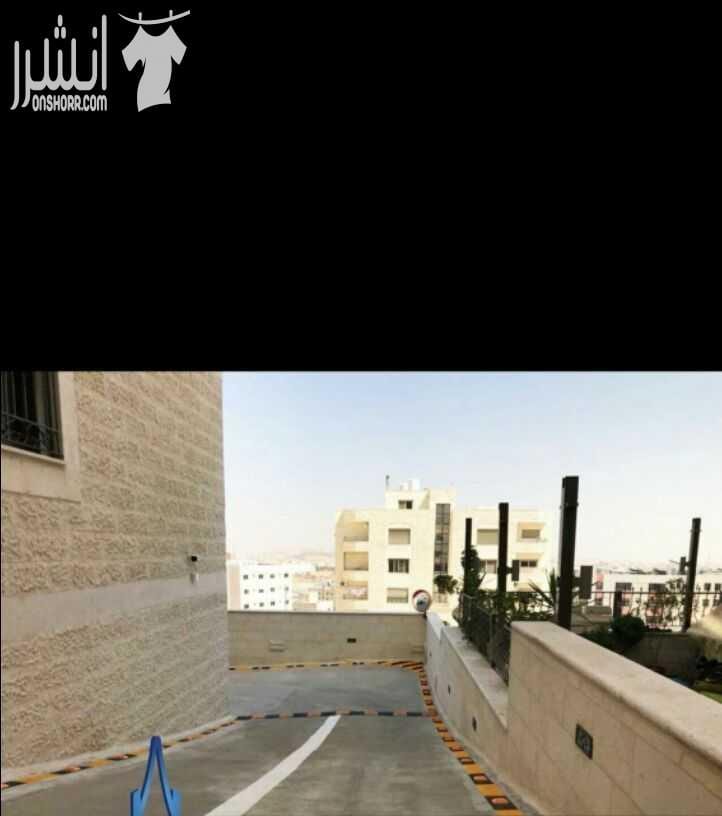 شقه للبيع طابق ارضي مع تراس خارجي موقع مميز الجبيهه طلوع الجاذبيه خلف مدارس ريتال مساحه الشقه 178 متر ثلاث غرف نوم حمامات صاله صالون مطبخ نظام امريكي كراج داخلي مضخات ماء سخان شمسي تدفائه مركزية غاز م...