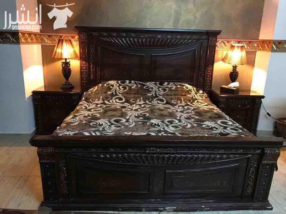 غرفة نوم ماليزية مستعملة للبيع بسعر مغري حجم King size خزانة 6 ضرف وكومودينتين وتواليت بالاضافة الى زجاج سيكوريت على سطح التواليت والكومندينات السعر 240 دينار 0788623741
