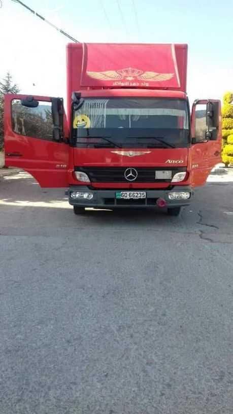 مؤسسه الاوائل// لكافه خدمات نقل الاثاث داخل وخارج عمان ت0796613768 ???? مؤسسه خبرتها تجعلها تكسب ثقة الآخرين في مجال نقل الاثاث ••ليس بطول عمر الشركه ولكن بحسن الاداء والدقه في العمل والانجاز السريع...