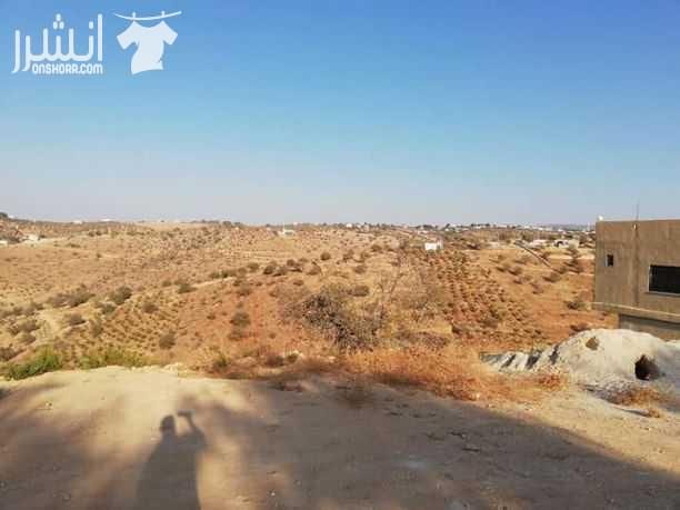 السلط_منطقة_الصبيحي أرض للبيع مساحتها 4 دونمات و500متر تصلح للمزرعه مميزة وكافة الخدمات متوفرة على شارعين وموقع هادئ جدا في منطقة مزارع #بسعر50الف_قابل_للتفاوض..