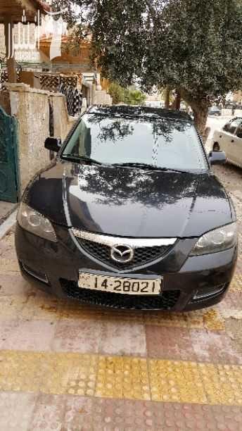 مازدا زوم ٣ فحص ٣ جيد الرابع مضروب خلفي يسار ماتور ١٦٠٠ وجير اوتوماتيك بحالة ممتازه السيارة ميكانيك وبودي لا يحتاج لاي صيانه شغل وامشي ممشاها ١٤٠ الف والبيع كاش والله يبارك للشاري