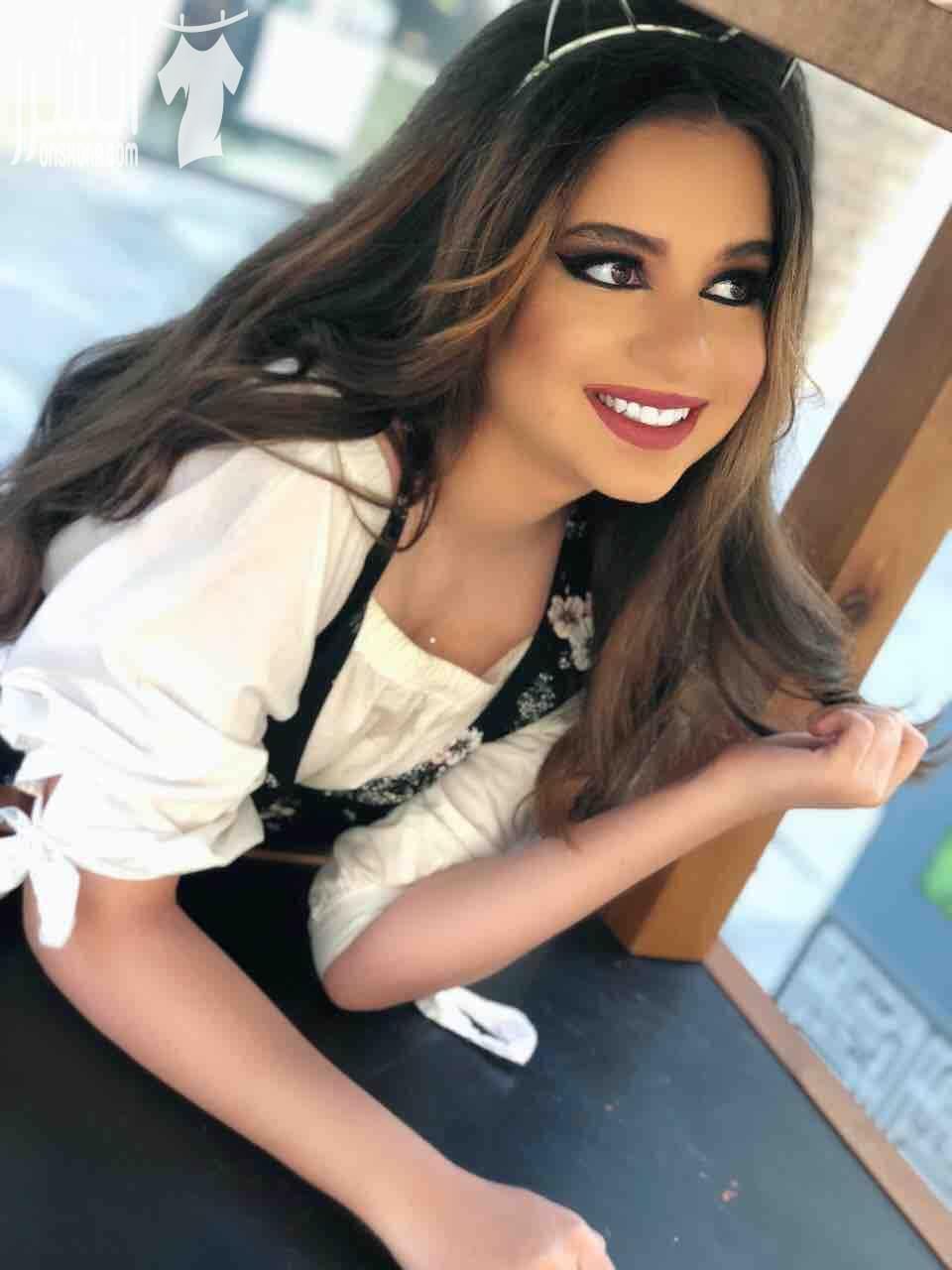 احصلي على الطلة المبهرة مع خبيرة التجميل / ربا خضر اخصائية تجميل للفنانة ديانا حداد و خبيرة التجميل جويل في الامارات العربية المتحدة ... و لاول مرة في الاردن استديو خاص بها للتجميل ???? للمتابعة الح...