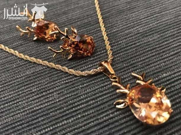 مجموعة من الاكسسوارات (حلق.. أساور... سناسيل)المميزه مطليه عيار ١٨ذهب وفضة وروديوم ومزين بحجاره الزيركون كفالة 3 سنوات ضد اللون اكسسوارات اصلية 100% ابتداءا من 5 دنانير . يوجد أكثر من 100 شكل