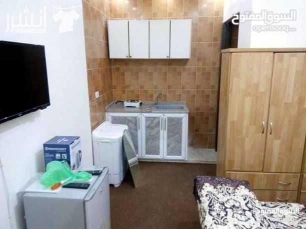 0795179260
استوديوهات مفروشة للايجار
عمان شارع الجامعة الاردنيه خلف مجدي مول
غرفة و مطبخ وحمام
شاشة وغساله اوتوماتيك وثلاجه مكيف
للايجار أسبوعي أو شهري
للاستفسار 0795179260