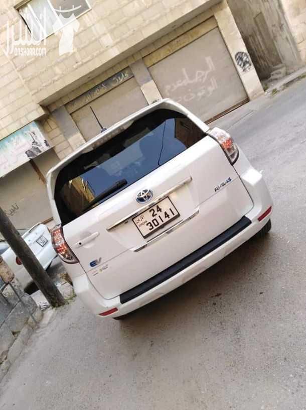 للبيع فقط و بسعر محروق تويوتا Rav 4 كهرباء بالكامل 2013 جمرك جديد لون ابيض لؤلؤي كلين تايتل كلين كارفاكس فحص 7 جيد بدون اية ملاحظة فحص بطارية وكهرباء ونظام الكهرباء 100% بطارية ليثوم نظام الت...