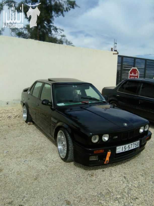 Bmw بوز النمر موديل 1990 فحص 2 جيد خلفي فتحة بالسقف ماتور 20 اسود مسكر فينوس مرخصة لشهر 3 السنه الجاي