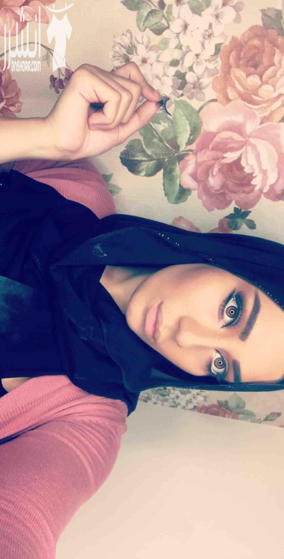 احصلي على الطلة المبهرة مع خبيرة التجميل / ربا خضر اخصائية تجميل للفنانة ديانا حداد و خبيرة التجميل جويل في الامارات العربية المتحدة ... و لاول مرة في الاردن استديو خاص بها للتجميل ???? للمتابعة الح...
