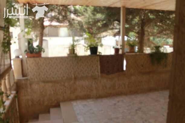 بسم الله الرحمن الرحيم للبيع شقه طابق أرضي ضاحية الأمير حسن بسعر مغري بداعي السفر المواصفات ادناه بالصور قريب من الخدمات
0787807166