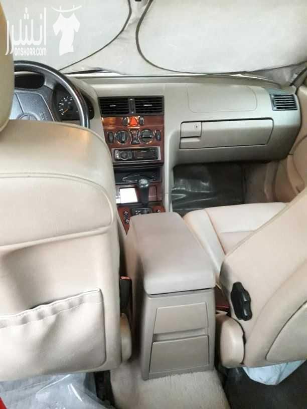 مرسيدس C200 توب نظافة للبيع السيارة بالصلاة على النبي مش ناقصها برغي فحص 3 جيد وقصعة كما هو مرفق بالصور مفتاحين شفط مري ضب كهربا كندشن شغال 100 بالمية حامي بارد نظامين للوقود عادي ورياضي اقتصادي...