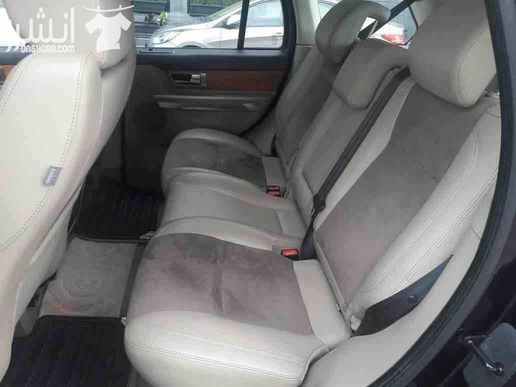 Range Rover sport HSE 2013 فحص كامل فل كامل فرش كاميل ( جلد شمواه) كاميرا خلفية فتحة بالسقف جميع الإضافات ، وارد الخليج المسافة المقطوعة 100 الف كيلو بسعر مغري ترخيص لشهر 3 نوم هنيئا للتجا...