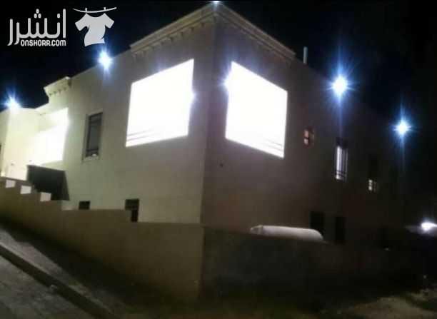 الموقع منطقة زبود بالقرب من دار الدواء تبعد عن مرج الحمام مسافة 8 (منطقة هادئة) كم وعن بايكرز كافيه 5 كم
الفيلا 4واجهات حجر
( لم تسكن لغاية الان)
ومقامة على أرض مساحتها 511 متر مربع
ومساحة البناء...