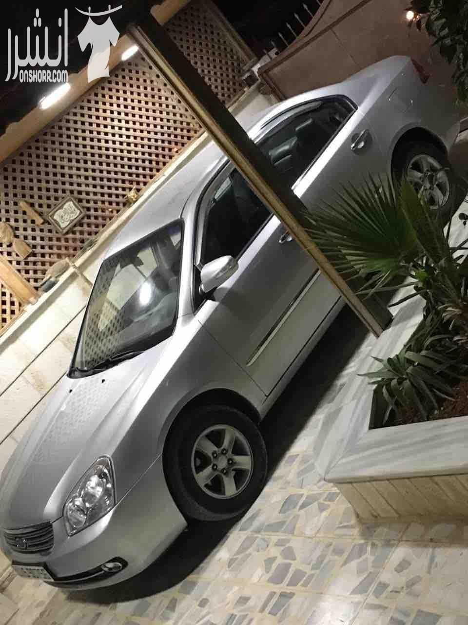 كيا لوتزي للبيع كاش او أقساط بدفعة 4 الاف بحالة ممتازة فحصها كامل جيد فرشها جلد كراسي مدفية سيارة نظيفة ماشاءالله عليها 4 شاشات 2 خلفي و 2 أمامي مكيف أصلي حامي بارد كاميرا أمامية وكاميرا خلفية...
