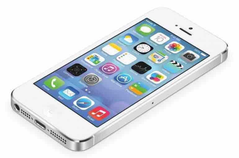 Iphone 5s 16G white color for sale simi brand new little bit use JD110 For call 079991054 or message me ايفون 5s 16g امريكي اصلي ????/???? اللون ابيض بحالة الوكاله السعر المطلوب 110 دينار للجا...