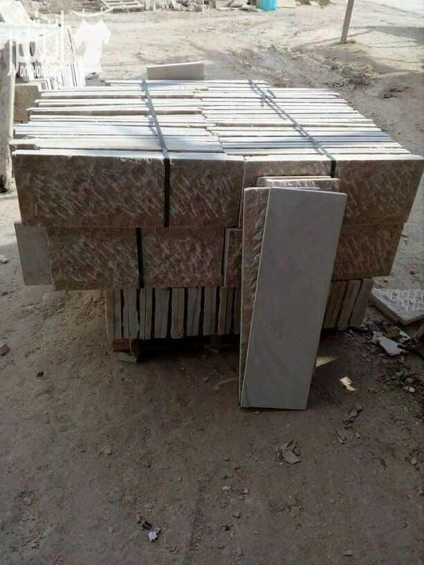 توريد جميع أنواع الحجر بكافة أشكاله الأعمدة ، كرانيش ، بلاط ديكورات حجرية داخلية وخارجية عمان / سحاب 0778898607