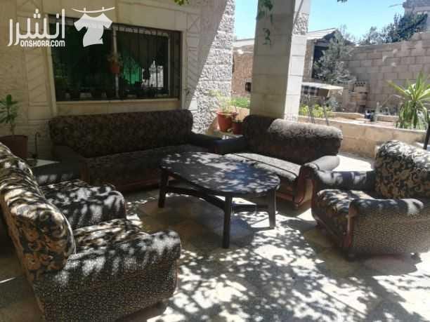 بيت ???? مستقل مساحة ارض 768 مساحة البناء 468 متر وتسويه 68 واجهه حجر منزل ???? ريفي طله مشرقه بير انجاصه 3×3 عمر البناء 5 سنوات مشجر لوزيات وزيتون وعنب وتين وخوخ وتفاح شقتين كل شقه 200 متر السعر 200...