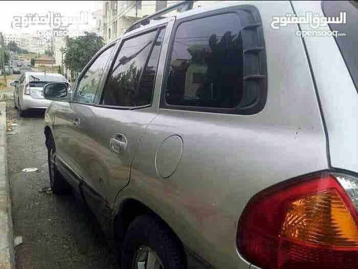 هونداي سنتافي للبيع السيارة بصﻻة على النبي مش ناقصها اشي شغل و امشي الفحص 4 جيد القير اوتوماتيك توب ترونك ماتور 2400 قوي واقتصادي السيارة مرخصة لغاية 2018/4/4 كندشن شغال حامي بارد بس بده غاز مثبت سر...