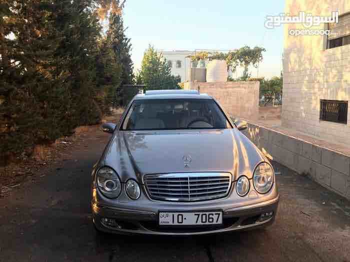 مرسيدس e200 2004 لون شمباني على سلفر ، دهان جديد الماني
Elegance
فل كامل ، فحص كامل ، جلد فتحة ، لا تحتاج لاي نوع من الصيانة
السعر : 18500 قابل للتفاوض.
بدون الرقم
للاستفسار : 0778844444