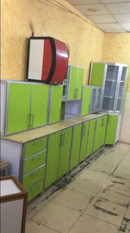 مطابخ المنيوم 3D وارد الخليج استعمال خفيف
سعر المطبخ كامل الموجودين بصور بدون رخام و مجلى 550 دينار
لتفاصيل العنوان ورقم الهاتف عالخاص