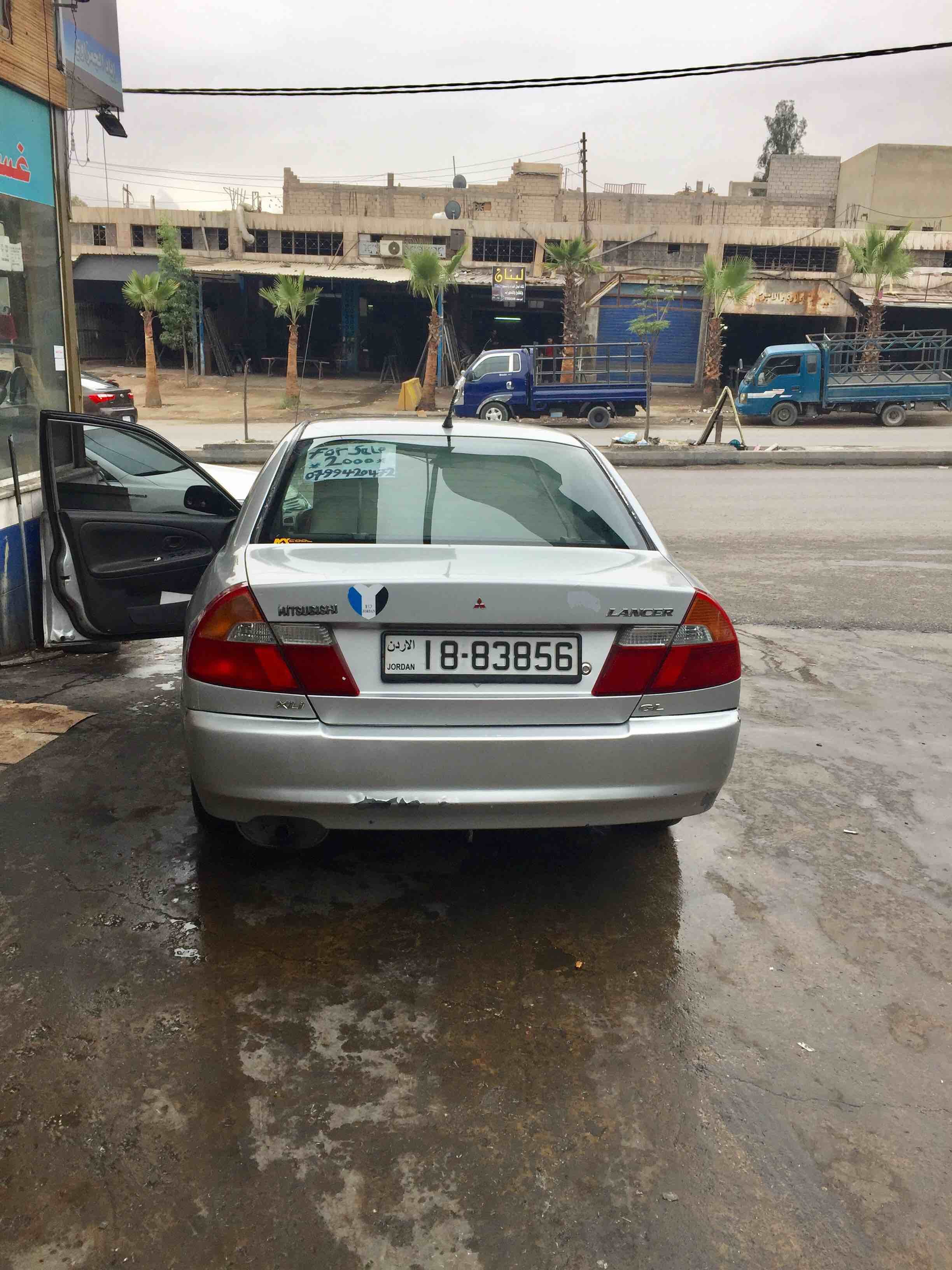 ميتشوبيشي لانسر موديل ٢٠٠٠ وارد الامارات
السياره مالك اول
فحص 3 جيد مرفق بالصور
كاربوريتر 1300ccالسياره يعمل لها صيانه دوريه
ميكانيك توب نضافه ولا تحتاج لاي شيئ وعالفحص
السياره اقتصاديه جدا بالبنزين ت...