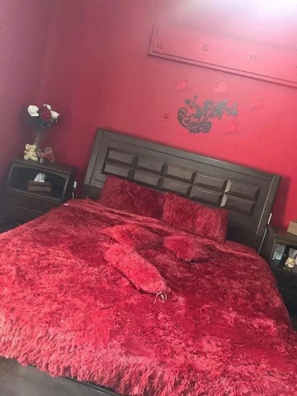 مسابل فرو ٧ قطع وجهين فرو محشي بولسترين تقيل وبدفي المجوز 27 والمفرد١٧ وفي توصيل لكل المملكة الأردنية ?
