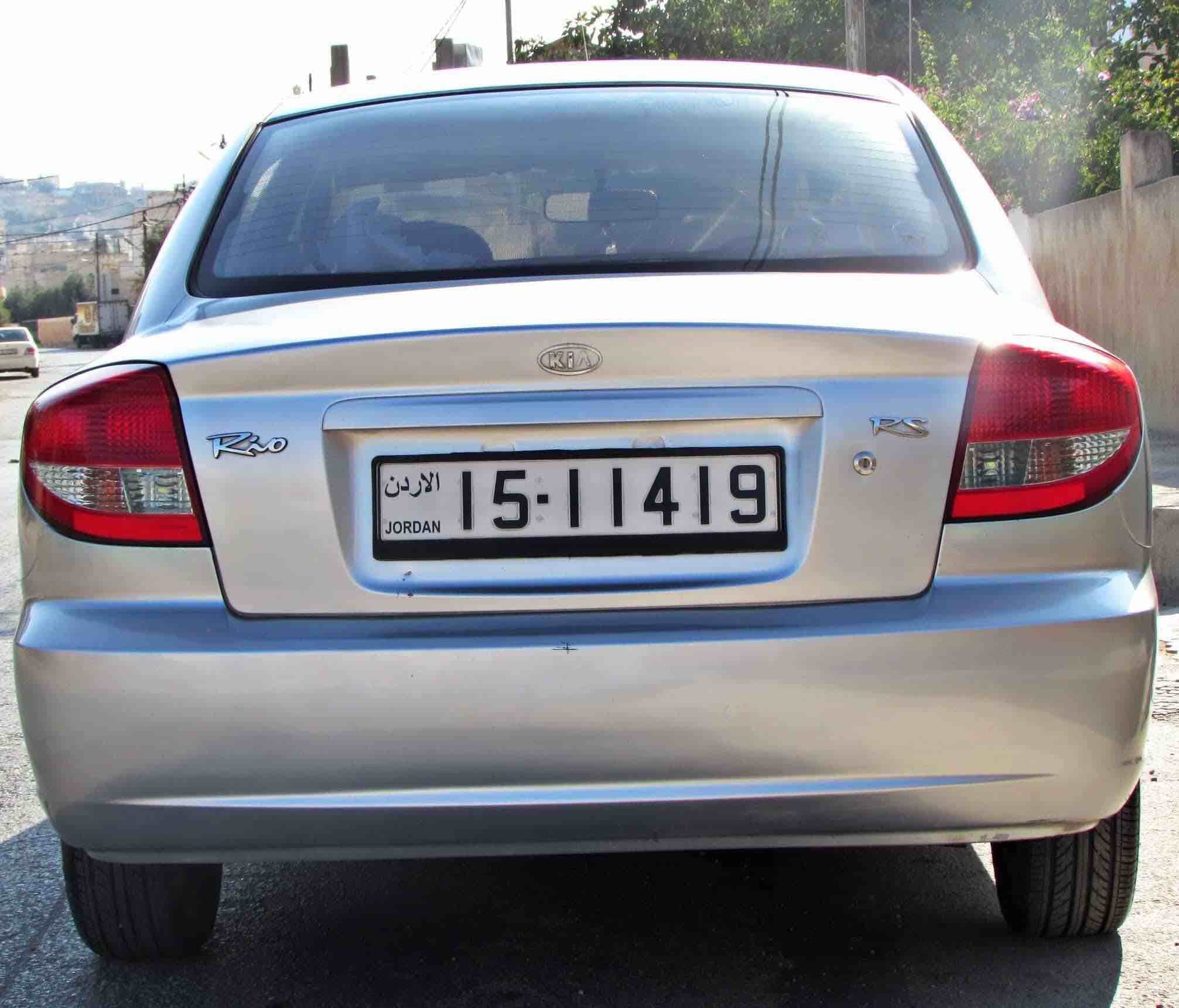 كيا ريو 2004
ماتور 1500 cc
فحص 4جيد "مرفق مع الصور"
ترخيص 16/08/2019
لون فضي
ناقل حركه يدوي "جير عادي"
بودي نظيف جدا "لا يوجد ضربات"
دهان نظيف جداً
كوشوك جديد
كشافات ضباب...