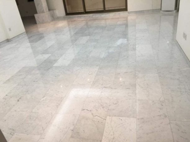 خدمات تنظيف شاملة للمنازل والمكاتب والفلل والشركات والمدارس والجامعات وتشمل خدماتنا مايلي:
• تنظیف ومسح جمیع المداخل الخارجیة والنوافذ والأبواب الخارجیة
• تنظيف المصاعد ومواقف السيارات
&bull...