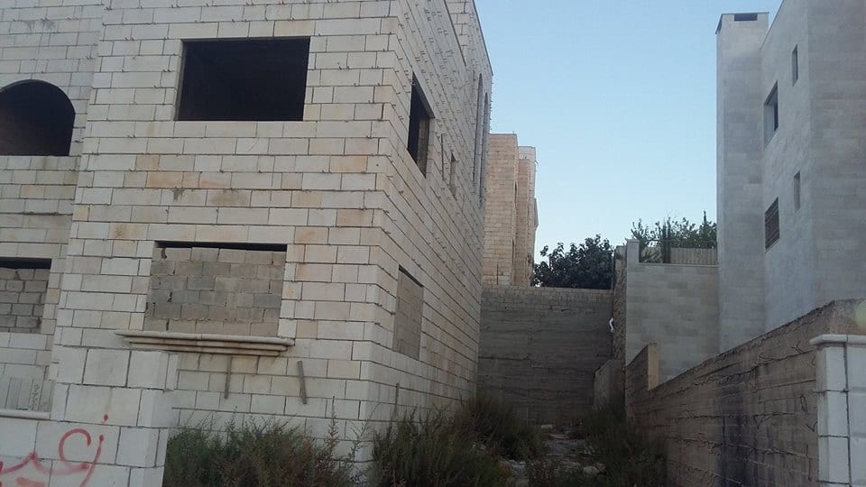 الأردن - عمان
فيلا عظم للبيع في مرج الحمام/ الظهير - خلف مدارس الخمائل ب550م
القرية: البحاث
حوض: الطبقة
المساحة: 1.15 دنم
الفيلا مكونة من طابقين مساحة كل طابق 312م
الموقع: الظهير - خلف مدارس الخ...