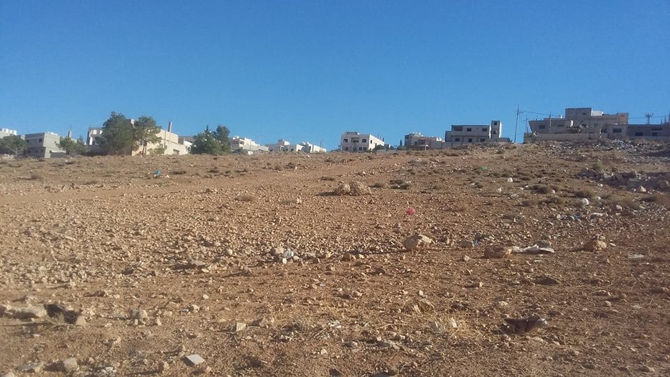 الأردن - عمان
قطعة ارض في جريبا - قرب مسجد التوحيد
القرية: جريبا
حوض: مذبح البعير
المساحة: 445م
الموقع: تبعد 130م عن مسجد التوحيد، 950م عن طريق ياجوز
التصنيف: سكن ج
واجهة على شارعين 26م، 16م
ش...
