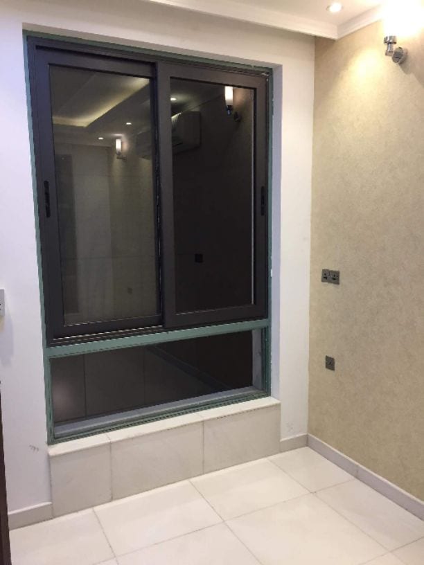 خدمات تنظيف شاملة للمنازل والمكاتب والفلل والشركات والمدارس والجامعات وتشمل خدماتنا مايلي:
• تنظیف ومسح جمیع المداخل الخارجیة والنوافذ والأبواب الخارجیة
• تنظيف المصاعد ومواقف السيارات
&bull...
