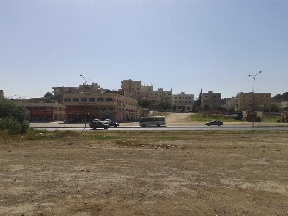 الأردن - عمان
قطعة ارض تجاري في الجويدة/ المستندات و أم زعرورة
حوض: المستندات و أم زعرورة
المساحة: 1.15 دنم
الموقع: مقابل نادي الرماية الملكي
واجهة على الشارع 57م، طول 20م تقريبا
شارع 36م
تصني...