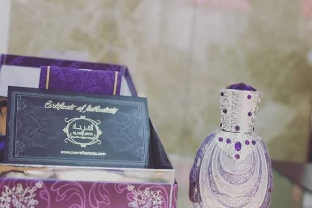 18 دينار شامل التوصيل بدل من 30 ??
عطر المرجان الملكي مستورد من باريس فرنسا ✋
معو كفاله وكتالوج بقصة العطر ⚫0780036355
مصنعة بأيدي أمهر الحرفيين و أجود أنواع العطور منها الوردة النادرة جدا الفر...