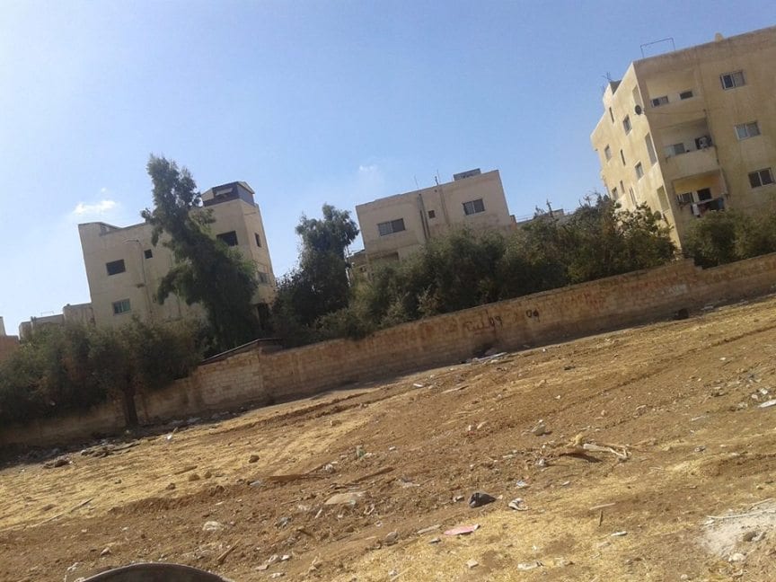 الأردن - عمان
قطعة ارض في الجويدة/ المستندات و أم زعرورة
حوض: المستندات و أم زعرورة
المساحة: 752م
الموقع: قرب حديقة الجويدة و مدرسة الجويدة الأساسيّة المختلطة
واجهة على الشارع 24م بطول 31.3م تقري...