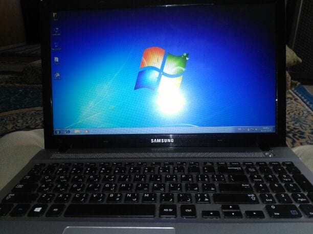 لاب توب سامسونج شبه وكالة
المعالج intel celeron
مدخل HDMI
الرام Ram 3 GB
كرت الشاشة 1 GB
هاردسك 320 GB
البطارية ممتازه جدا تقريبا 4 ساعات
مدخل USB 2 عدد 3
الشاشة 15.6
مدخل كارد ريدر
الجهاز...