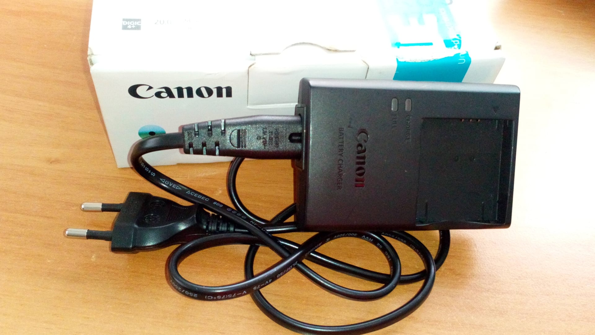 كاميرا كانون للبيع بحاله الوكاله
لا تنسَ أنك شاهدت هذا الإعلان في عنكبوت
كاميرا Canon IXUS175...