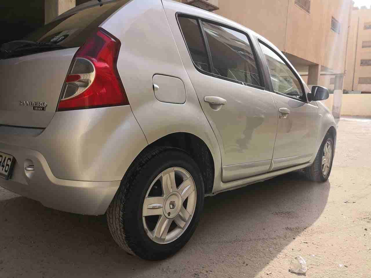 رينو سانديرو 2013 وارد الوكاله
لا تنسَ أنك شاهدت هذا الإعلان في عنكبوت
رينو سانديرو 2013 فحص كامل...