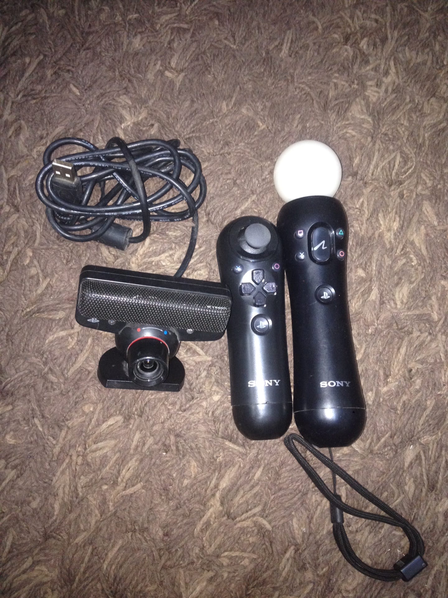 move ps3 wii u wii r4
لا تنسَ أنك شاهدت هذا الإعلان في عنكبوت
R4 n DS جديد 18 دينار
قاعدة جها...
