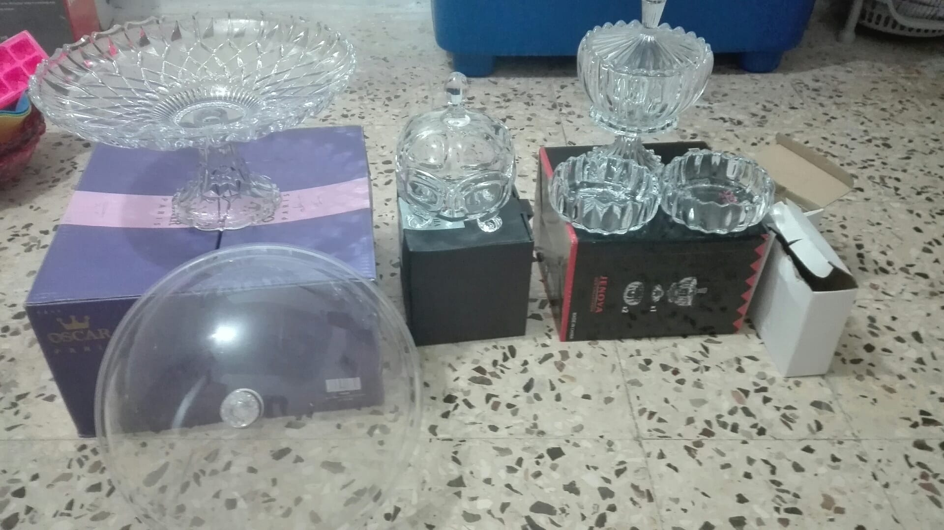 الزرقاء حي الفلاح الزواهرة
لا تنسَ أنك شاهدت هذا الإعلان في عنكبوت
أطقم حلويات...