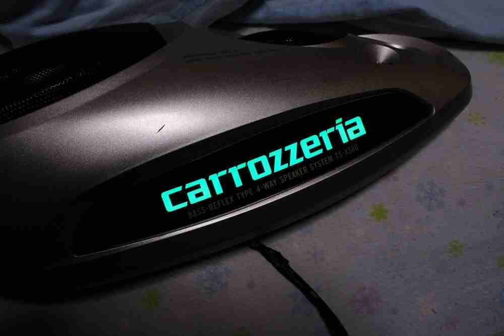 سماعات تابلو خلفي مميزة بايونير ياباني Pioneer Carrozzeria
لا تنسَ أنك شاهدت هذا الإعلان في عنكبوت...