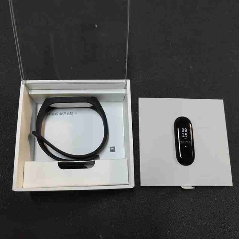 xiaomi mi band 3 السوار الذكي
لا تنسَ أنك شاهدت هذا الإعلان في عنكبوت
الساعة الرياضية الأولى mi b...