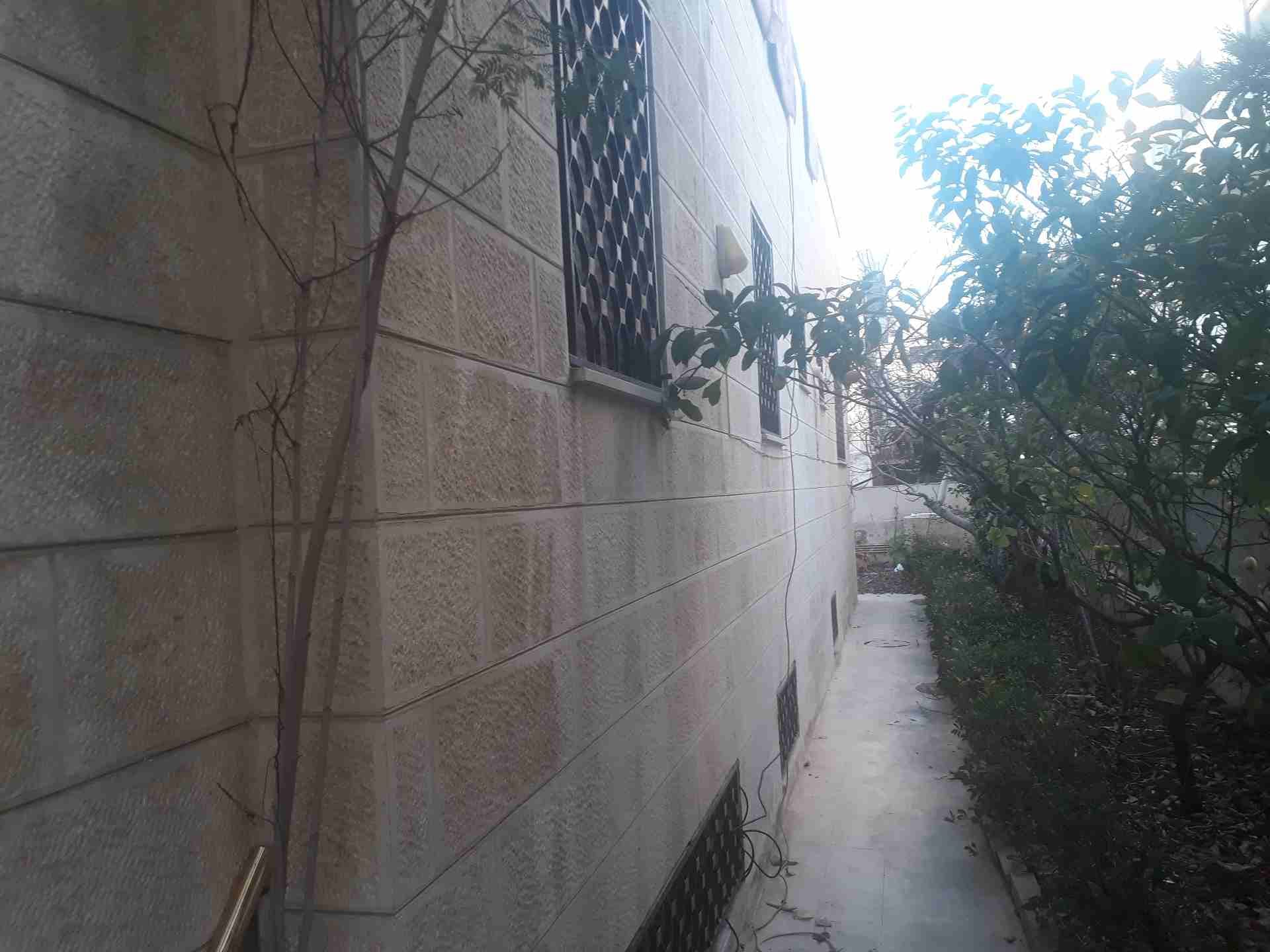 فيلا فاخرة للبيع الجندويل
لا تنسَ أنك شاهدت هذا الإعلان في عنكبوت
فيلا فاخرة للبيع في ارقى منطقة...
