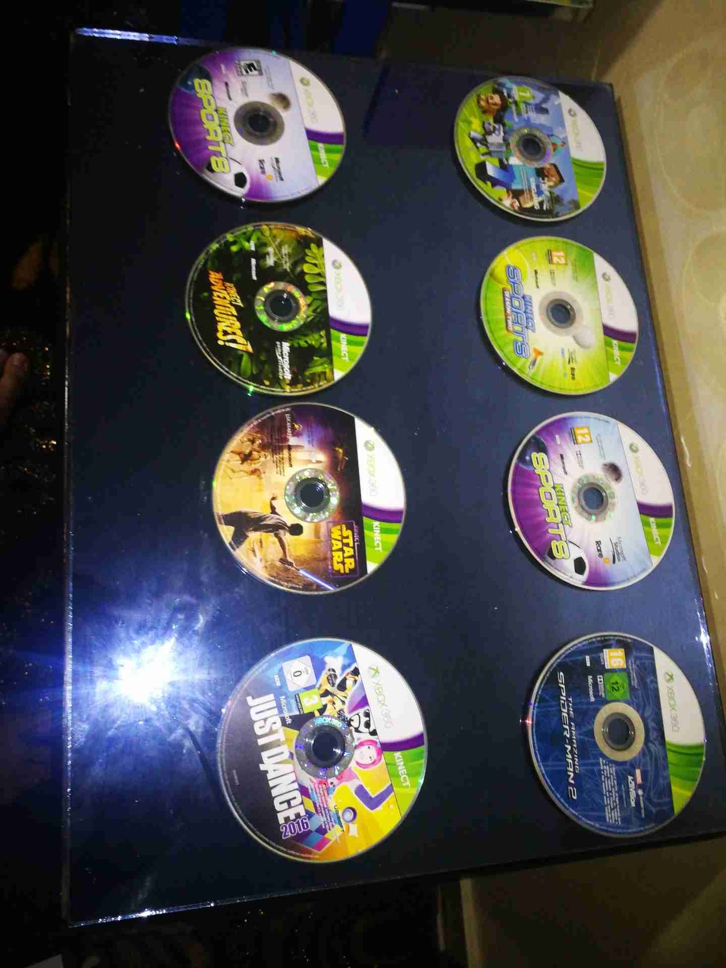 سيديات إكس بوكس 360 بسعر مغري
لا تنسَ أنك شاهدت هذا الإعلان في عنكبوت
سيديات إكس بوكس 360 بسع...