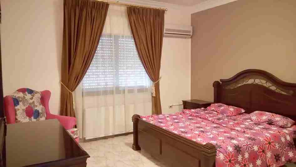 فيلا مفروشه مميزه للإيجار 6 نوم في ارقى مناطق عبدون
لا تنسَ أنك شاهدت هذا الإعلان في عنكبوت
فيلا...