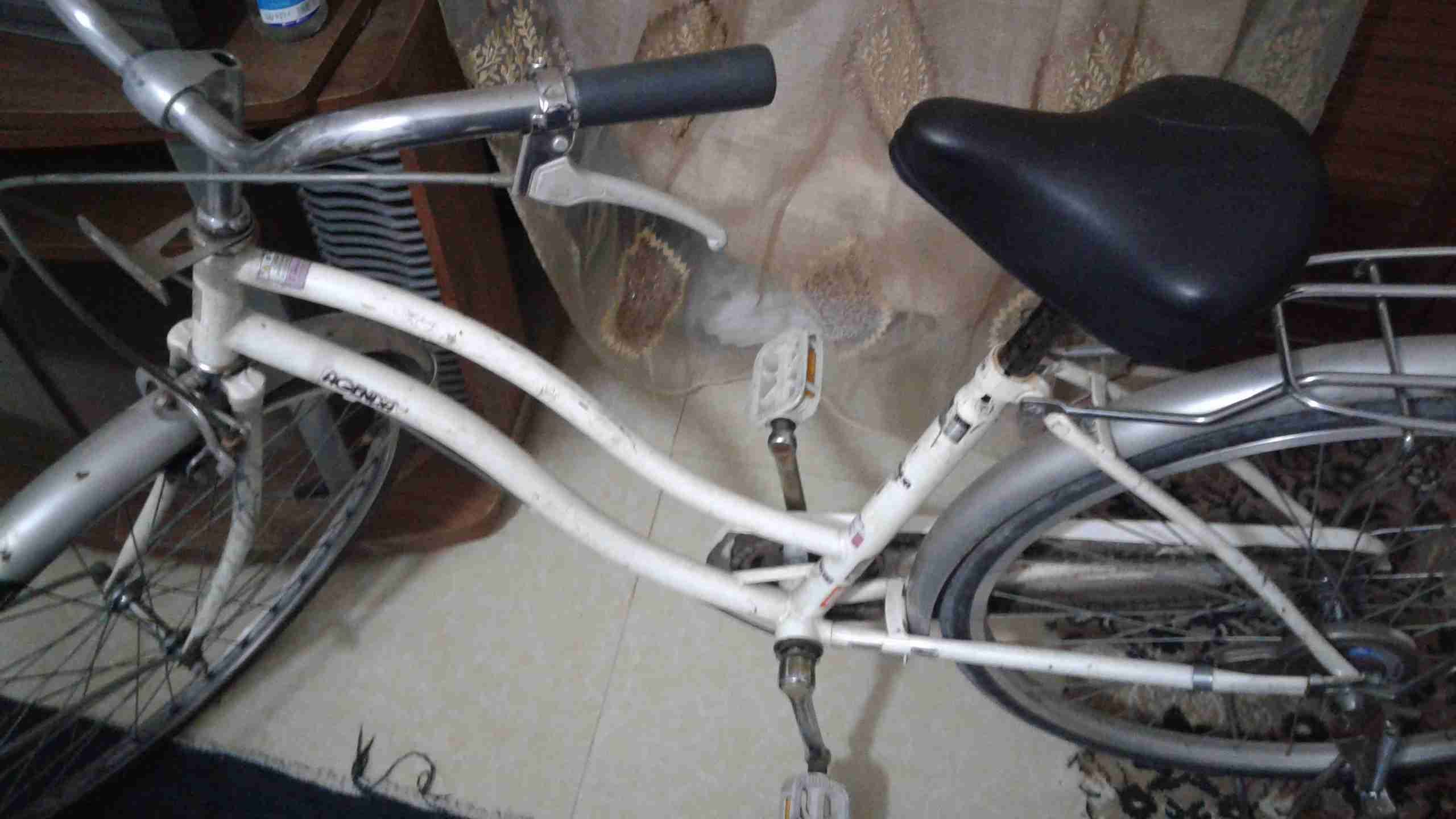 دراجه هوائيه
لا تنسَ أنك شاهدت هذا الإعلان في عنكبوت
دراجه هوائية للبيع...