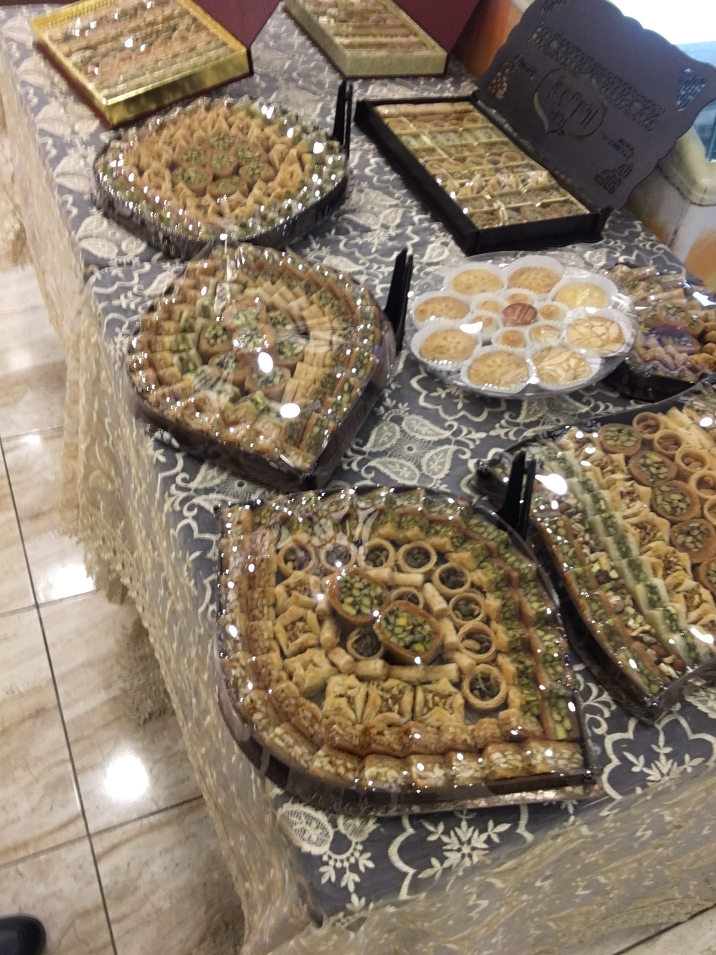 محل حلويات للبيع
لا تنسَ أنك شاهدت هذا الإعلان في عنكبوت
فرصة استثمارية مميزة
محل حلويات للبي...