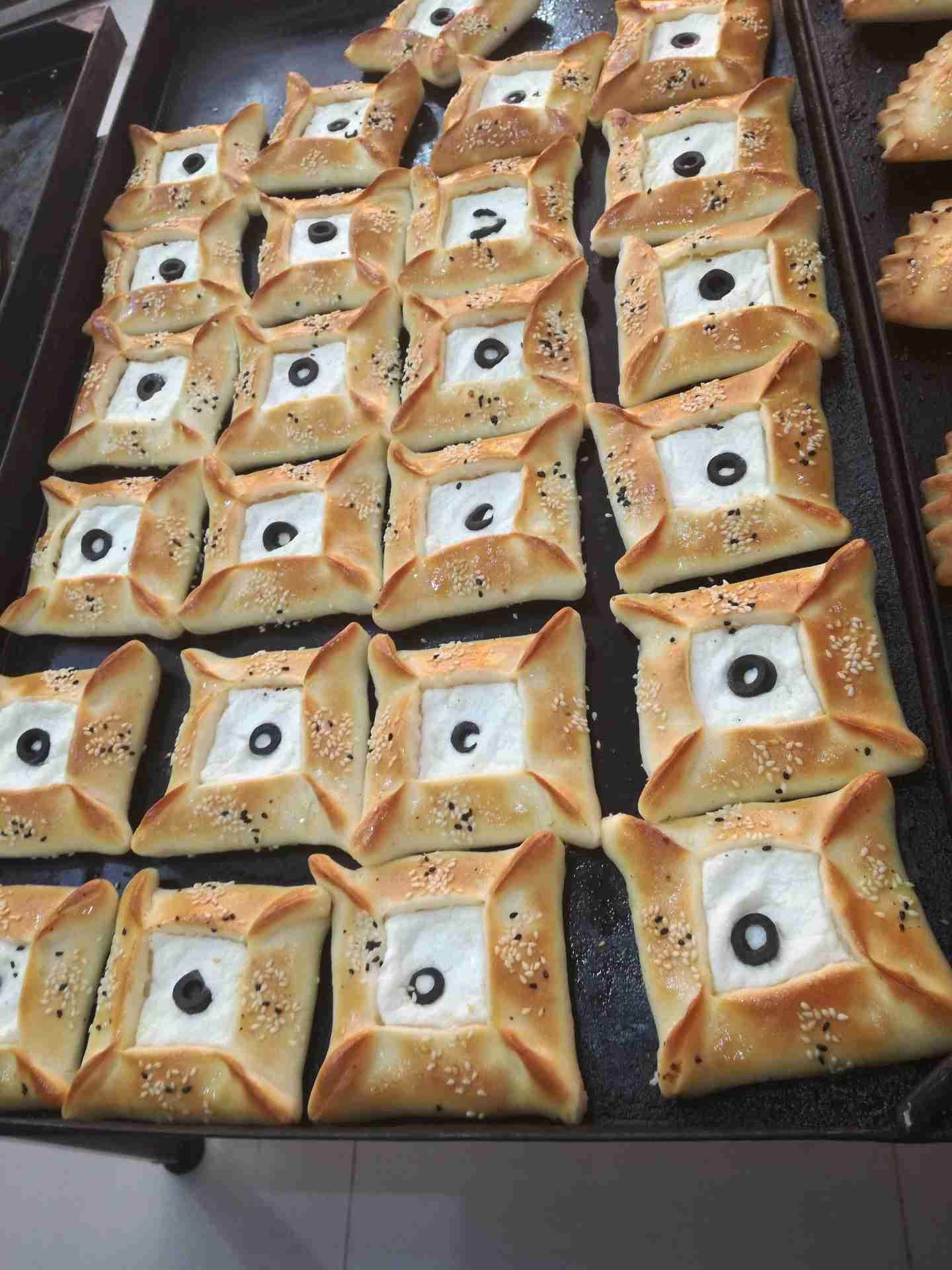 معجنات شاميه بجوده واشكال عاليه واسعار مناسبه
لا تنسَ أنك شاهدت هذا الإعلان في عنكبوت
استعداد...
