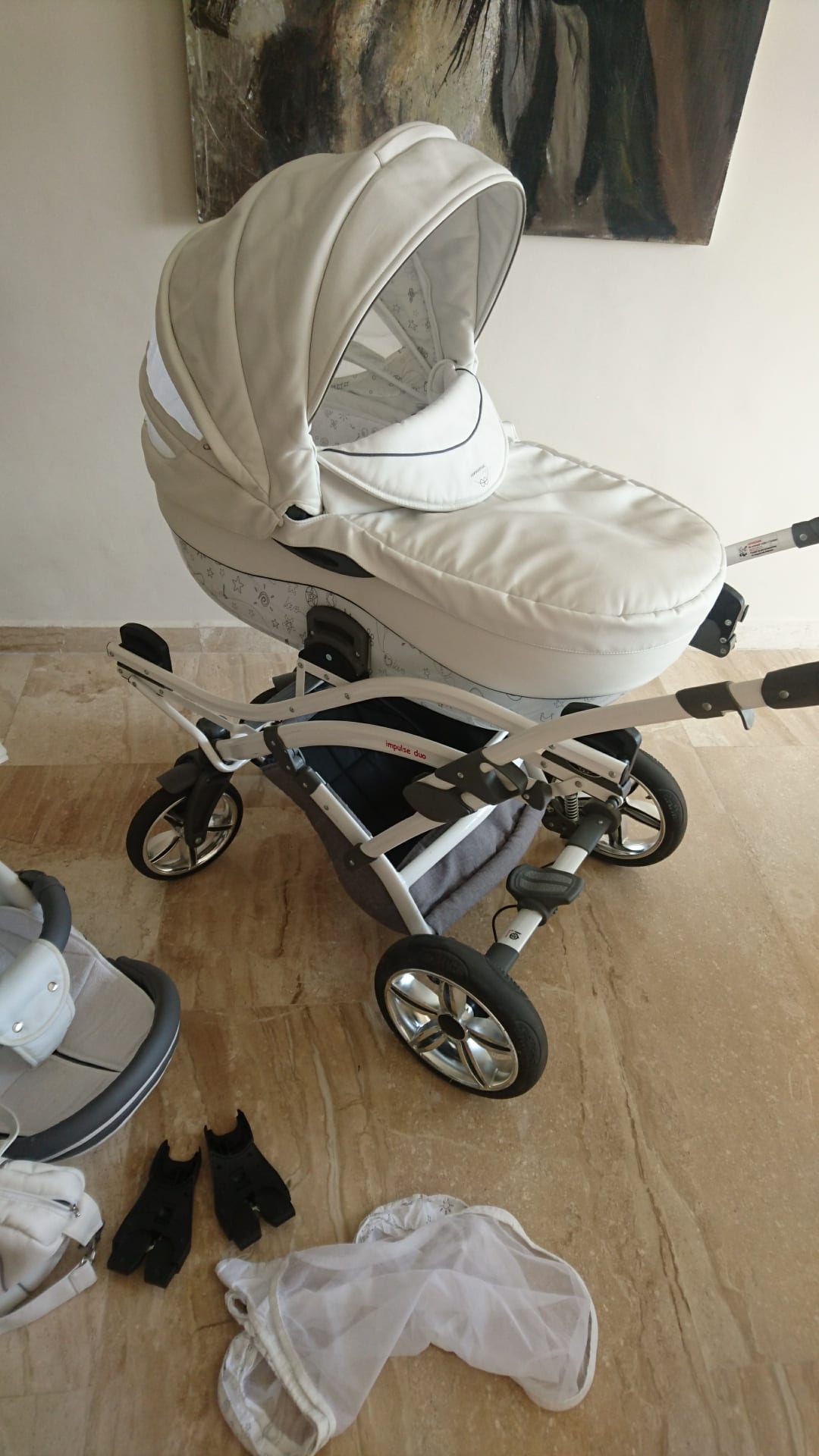 junama Stroller 2015 made in Poland excellent condition
لا تنسَ أنك شاهدت هذا الإعلان في عنكبوت...