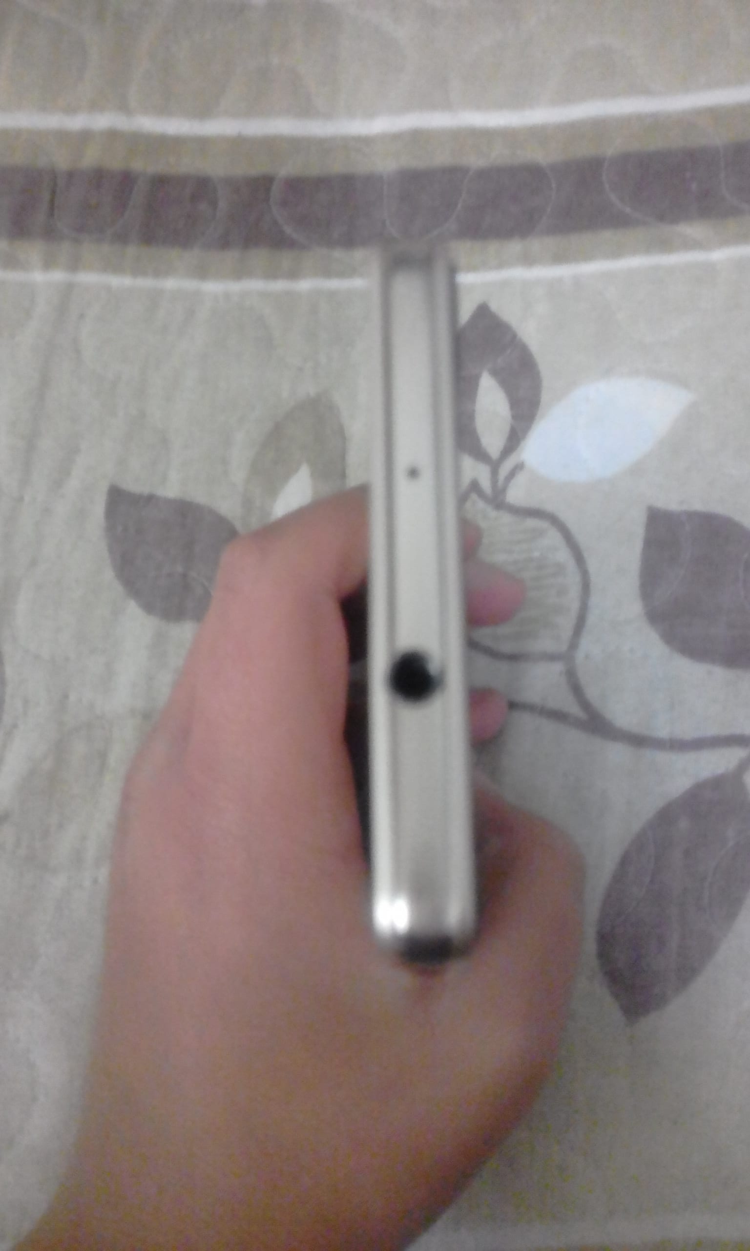HUAWEI P8 lite
لا تنسَ أنك شاهدت هذا الإعلان في عنكبوت
الجهاز استخدام 2 شهرين بحاله وكاله مع...