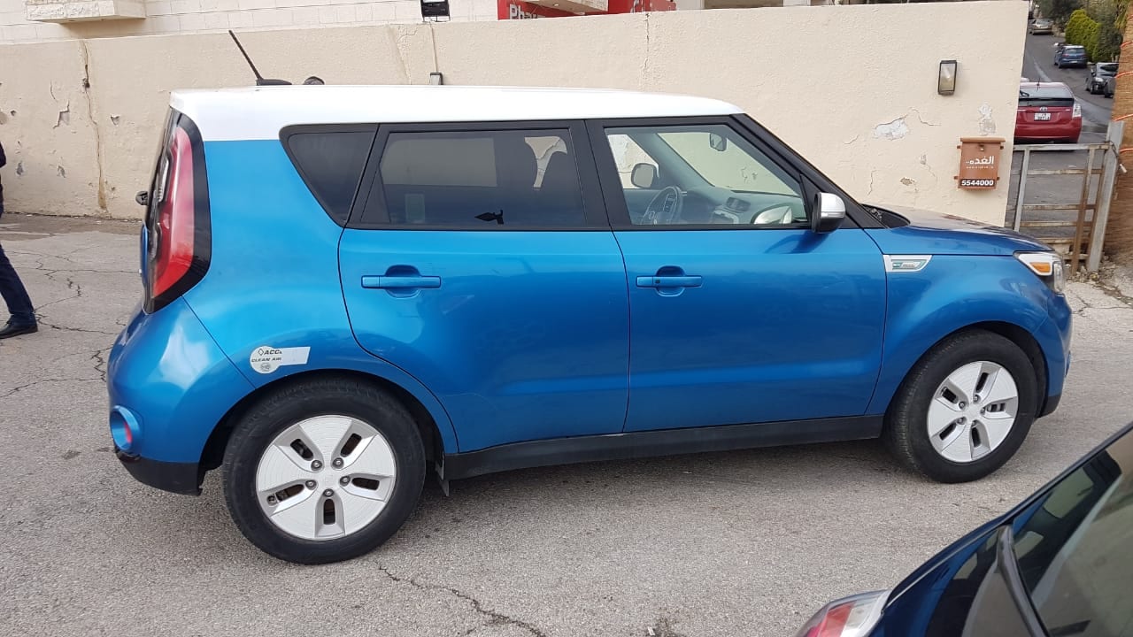 KIA SOUL EV 2015 كيا سول بلس كلين
لا تنسَ أنك شاهدت هذا الإعلان في عنكبوت
كيا سول 2015...