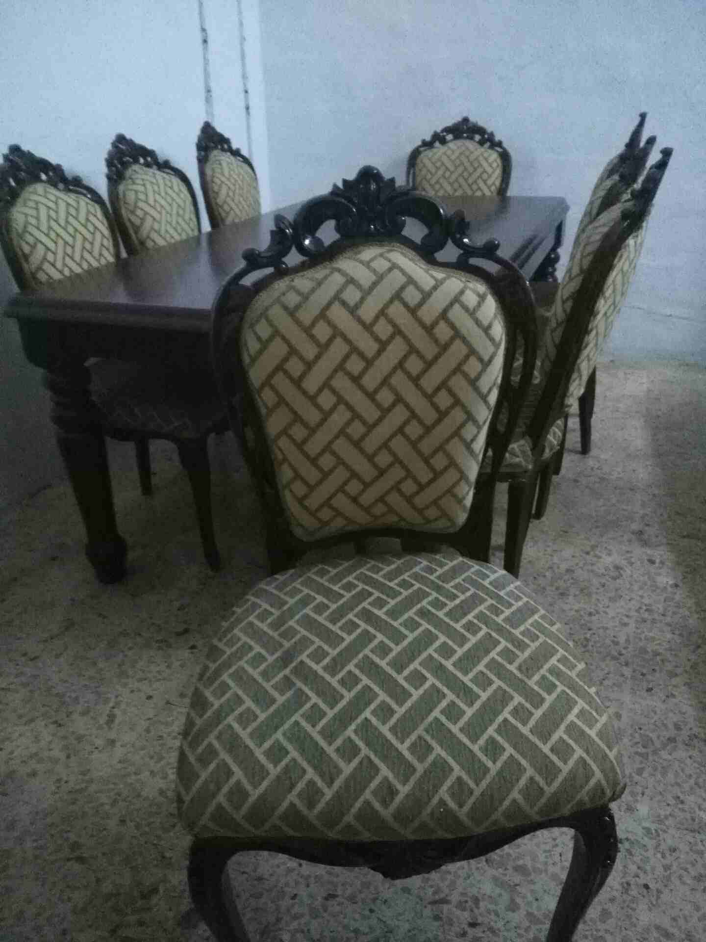 طاولة سفره مع 8كراسي خشب زان بحاله ممتازه
لا تنسَ أنك شاهدت هذا الإعلان في عنكبوت
طاولة سفره مع 8...
