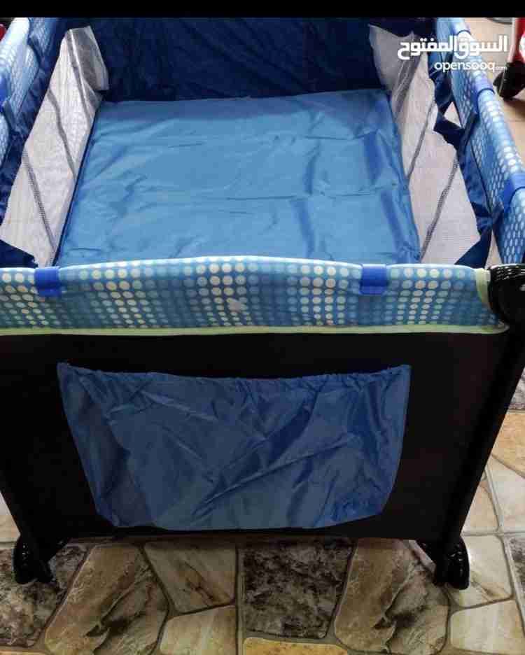 تخت بيبي امريكي متحرك مع عجلات مع فرشه غيار للفوط باقل الاسعار يوجد خدمه توصيل 0796316653
لا تنسَ أنك شاهدت هذا الإعلان في عنكبوت...